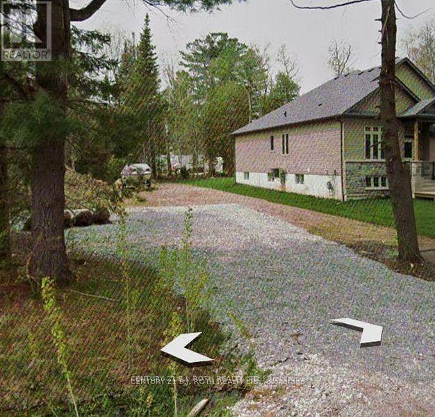 3196 Beach Avenue Property Photo 1