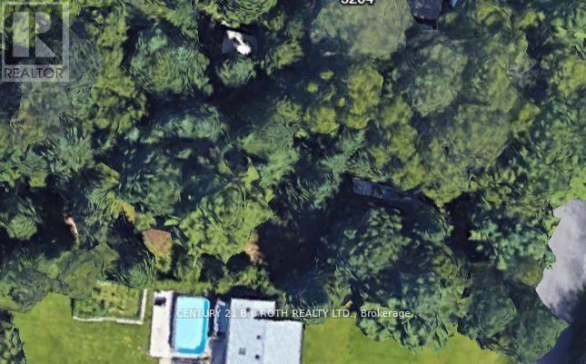 3196 Beach Avenue Property Photo 3