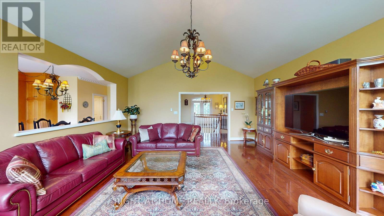 35 Golfview Boulevard Property Photo 9