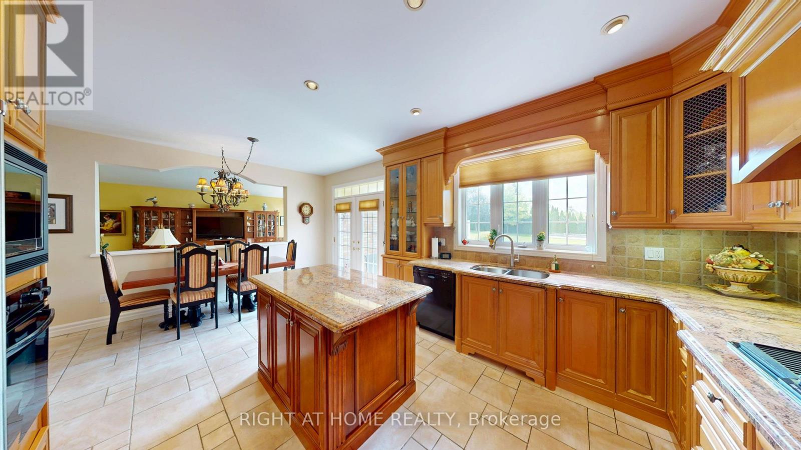 35 Golfview Boulevard Property Photo 13