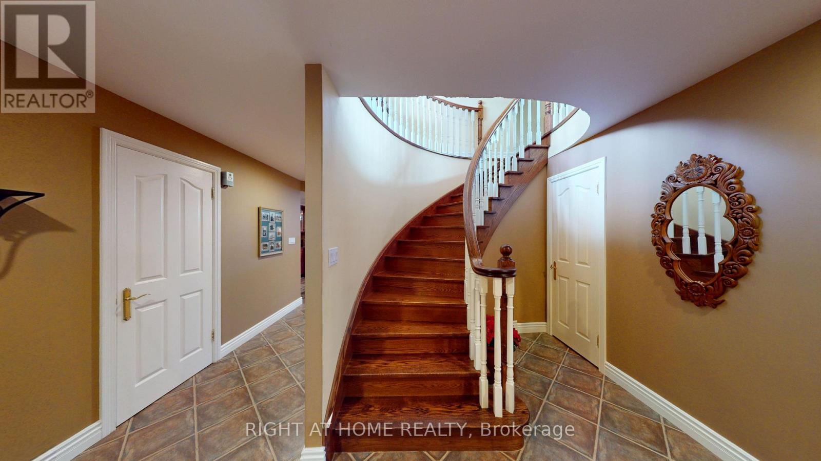 35 Golfview Boulevard Property Photo 21