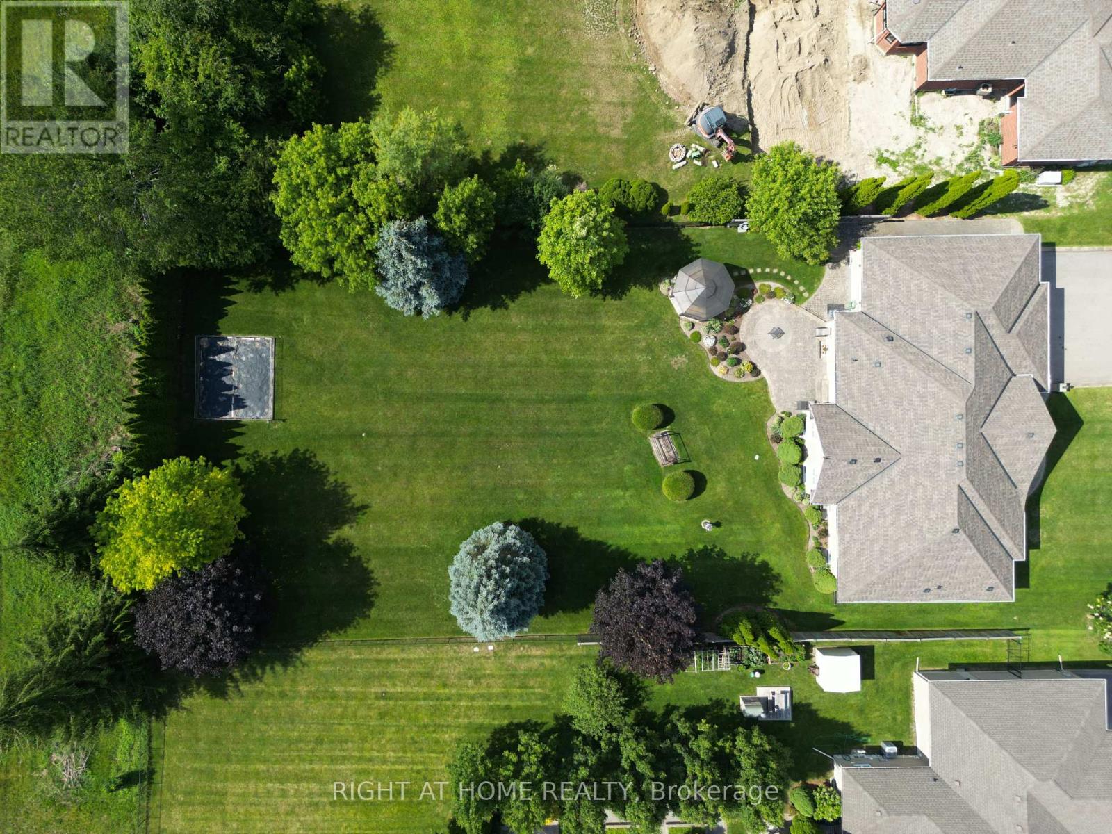 35 Golfview Boulevard Property Photo 36