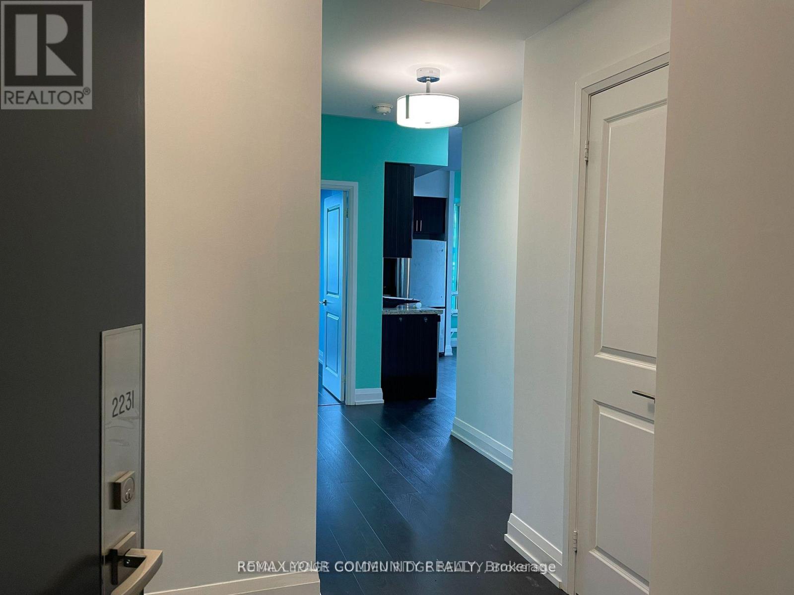 2231 - 7161 Yonge Street Property Photo 5