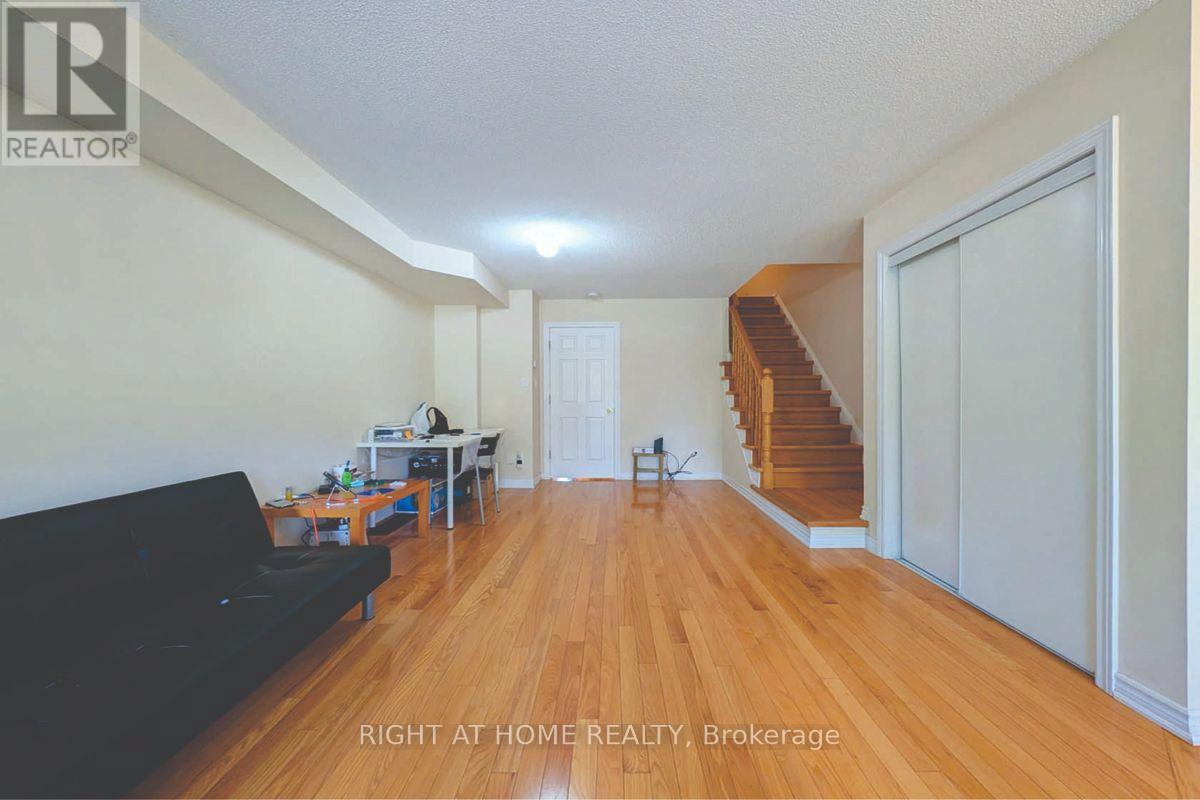 279 Caboto Trail Property Photo 5