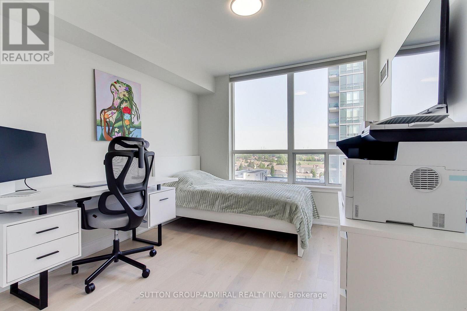 905 - 50 Disera Drive Property Photo 30