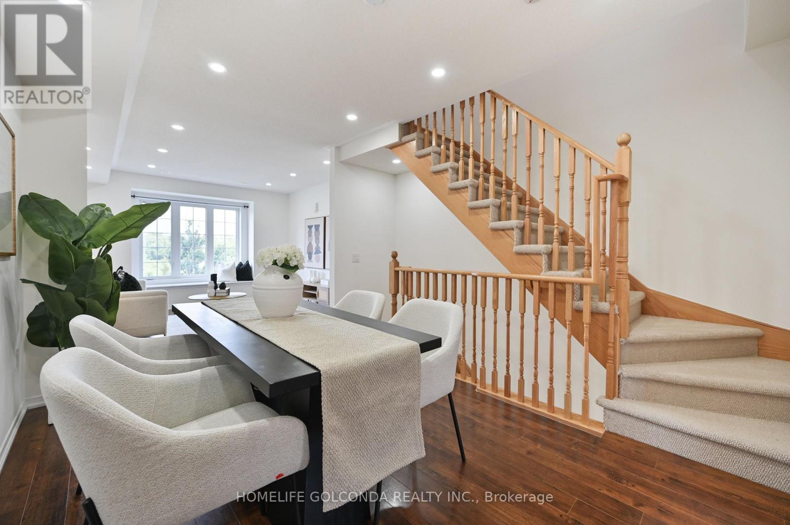 5277 Major Mackenzie Drive E Property Photo 17