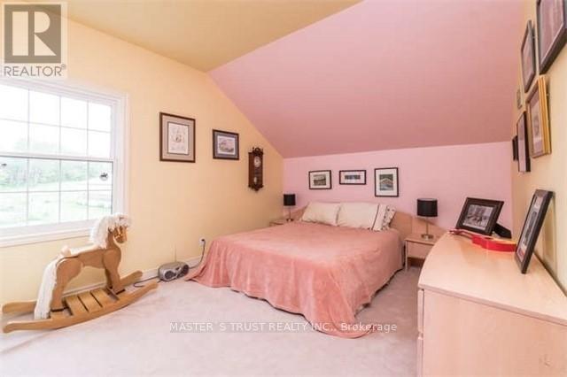 3563 Vandorf Side Road Property Photo 16