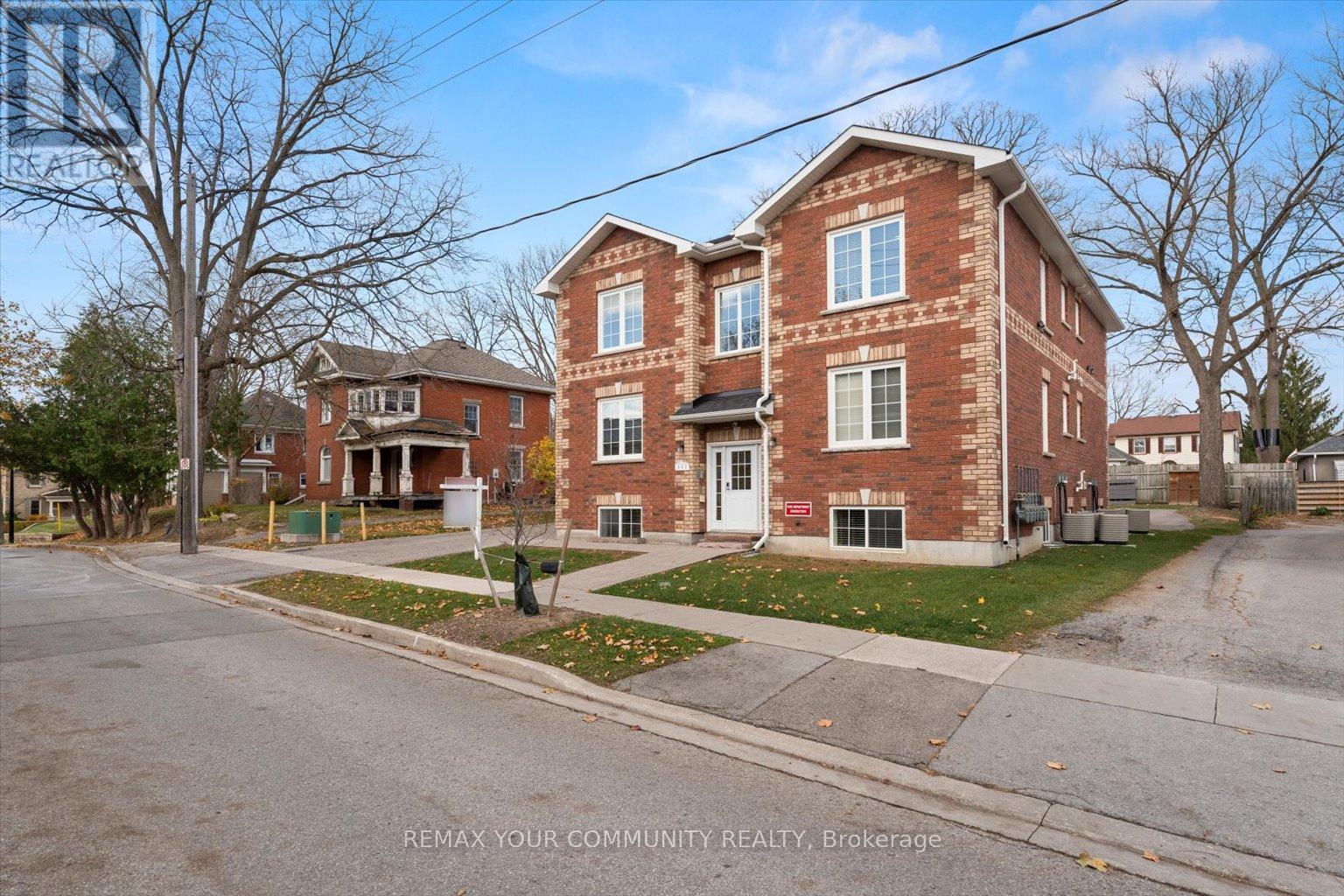 443 Timothy Street Property Photo 2