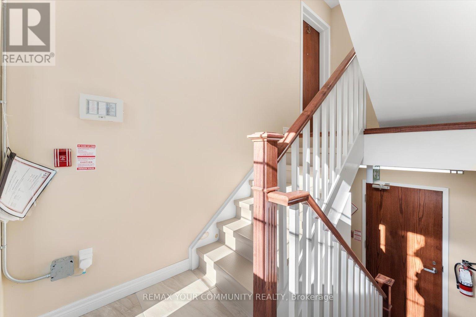 443 Timothy Street Property Photo 10