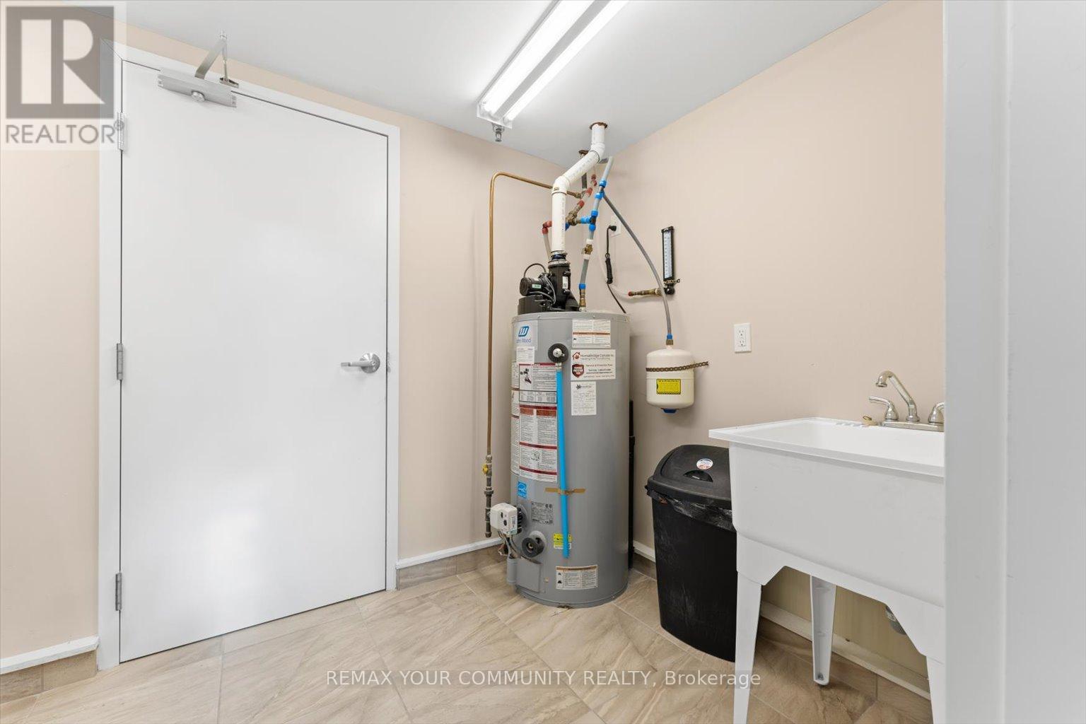 443 Timothy Street Property Photo 20