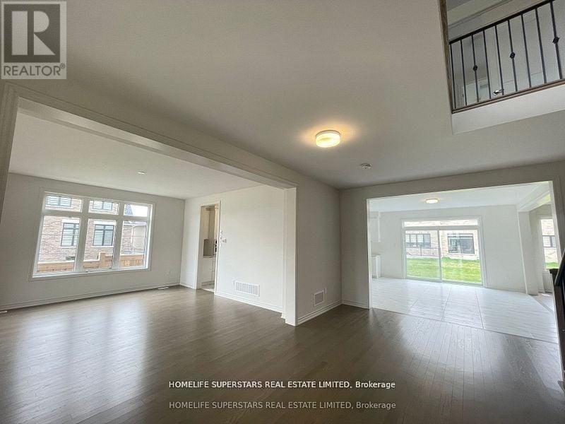 17 Bellflower Crescent Property Photo 14