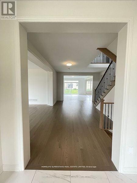 17 Bellflower Crescent Property Photo 15