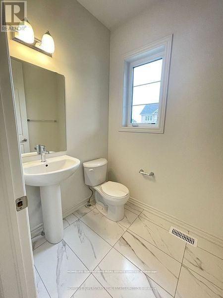 17 Bellflower Crescent Property Photo 20