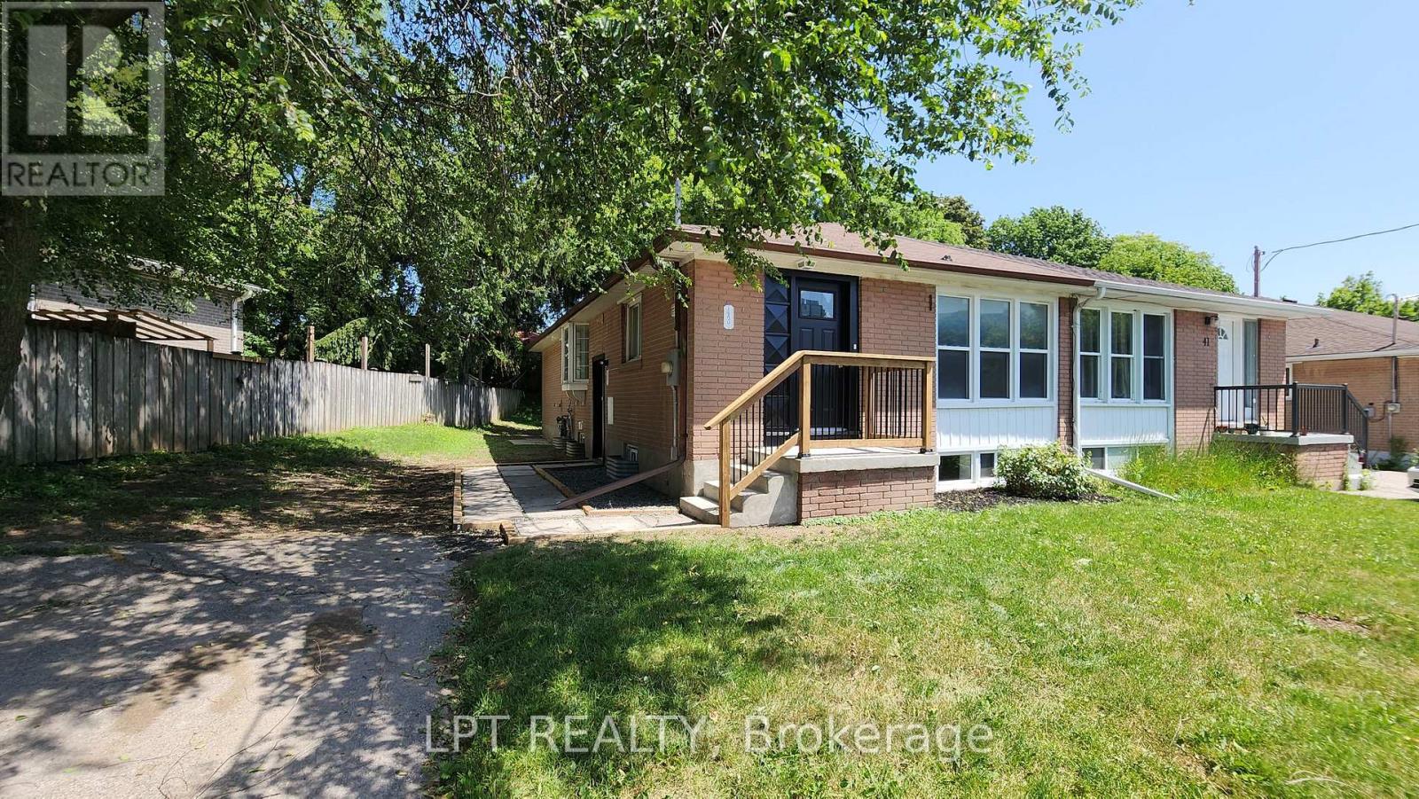 43 NEWBURY DRIVE