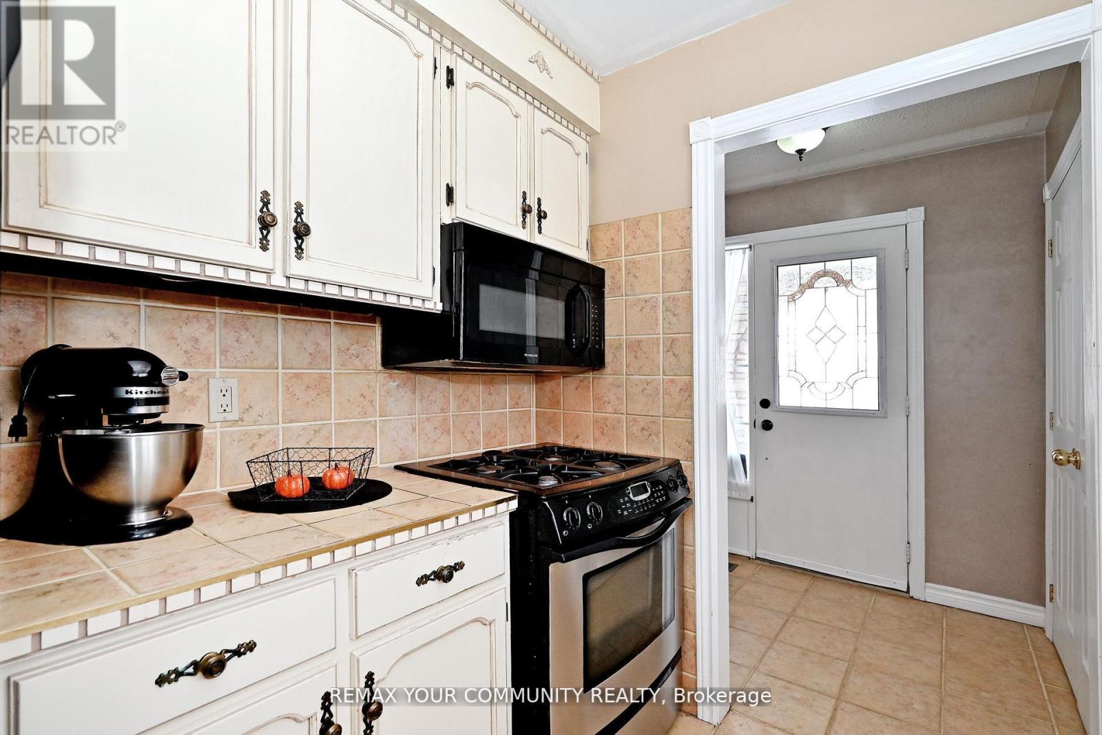 56 James Street Property Photo 16