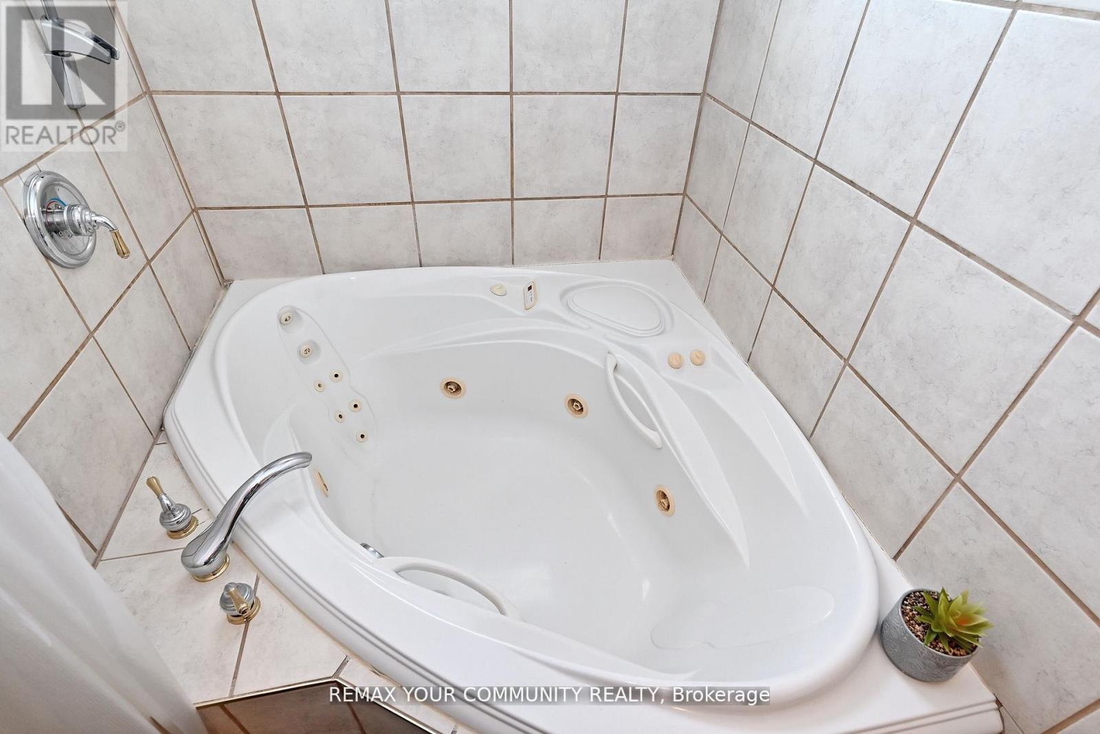 56 James Street Property Photo 20