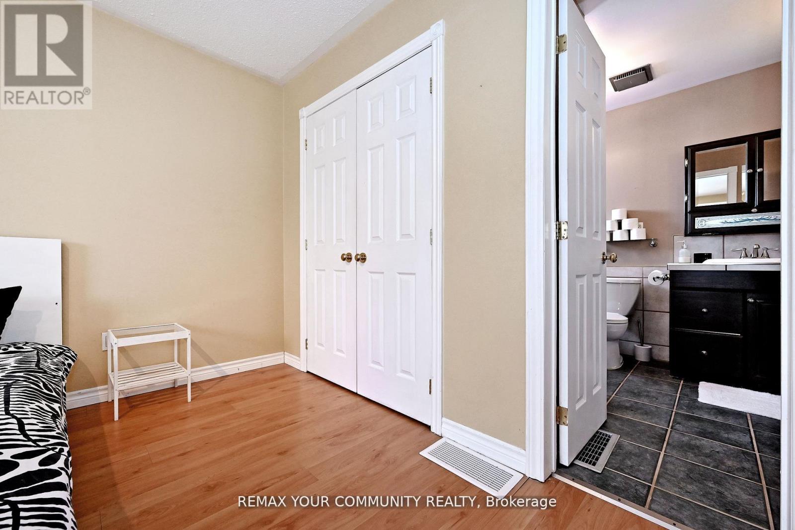 56 James Street Property Photo 23