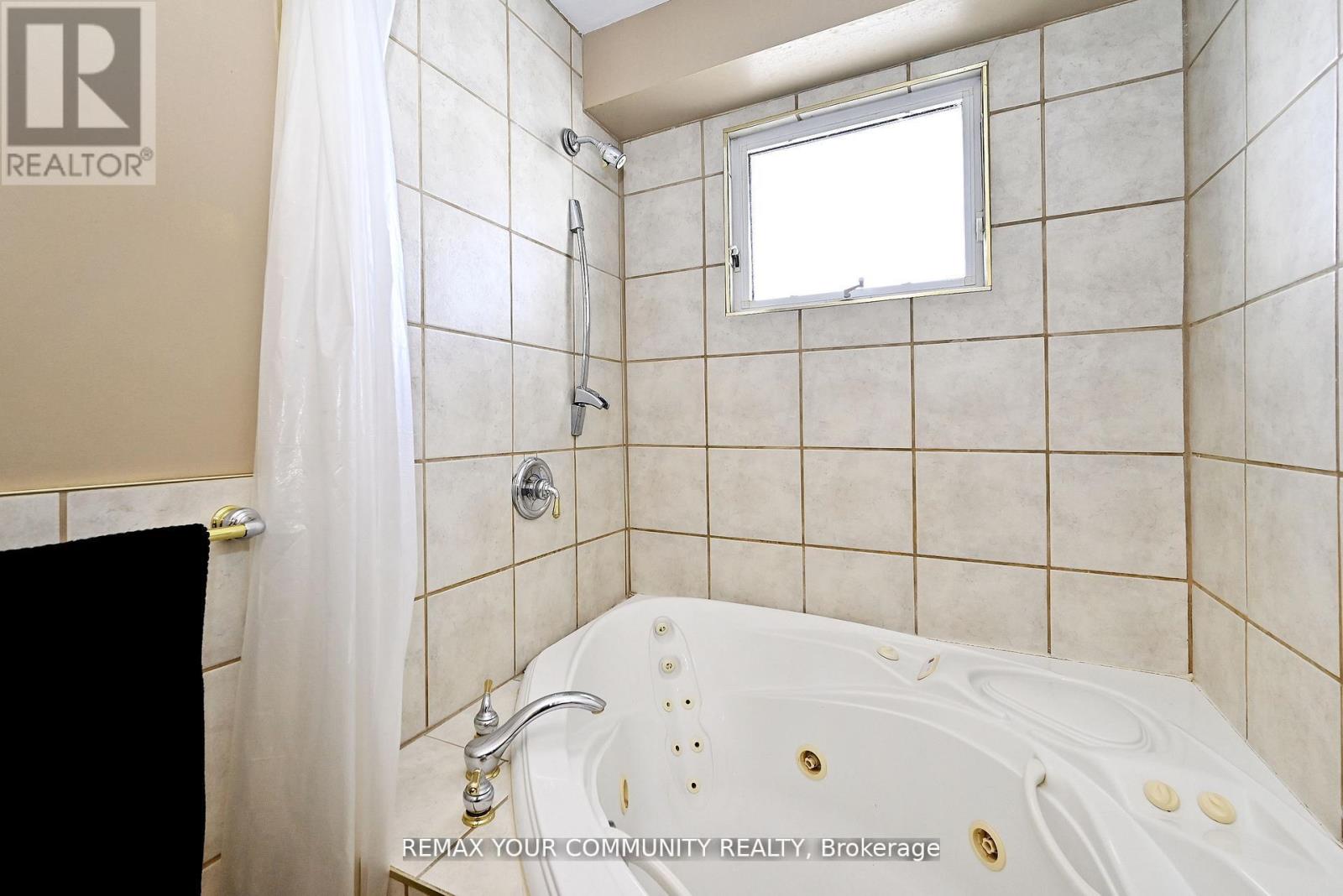 56 James Street Property Photo 28