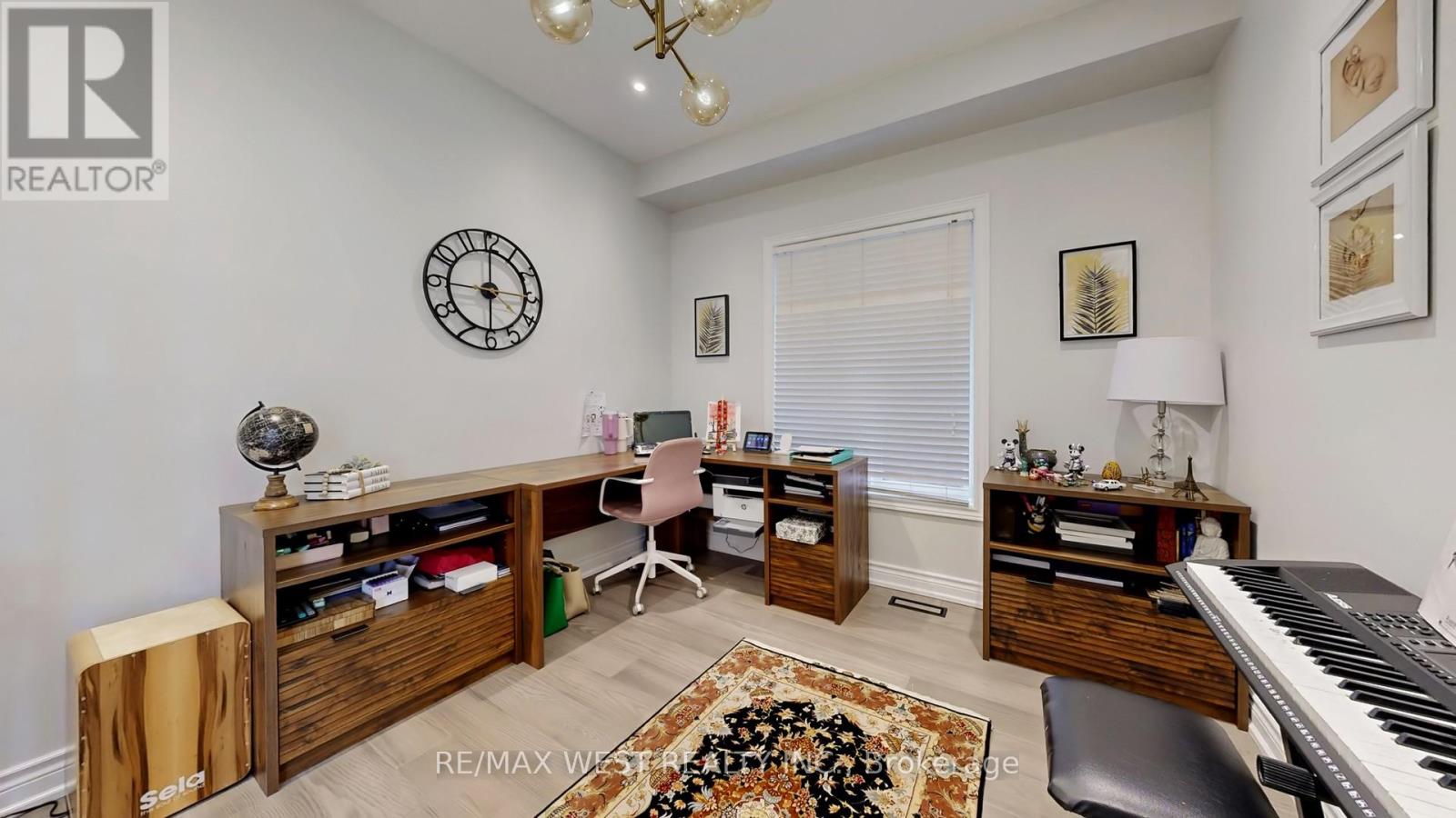 31 Mulholland Drive Property Photo 19
