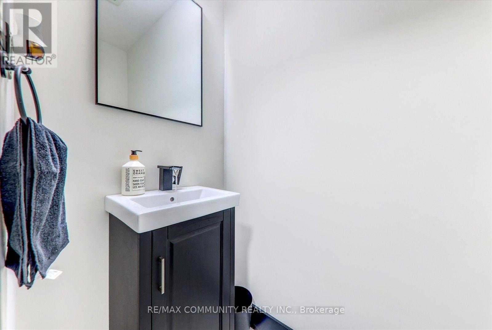 25 George Street Property Photo 20