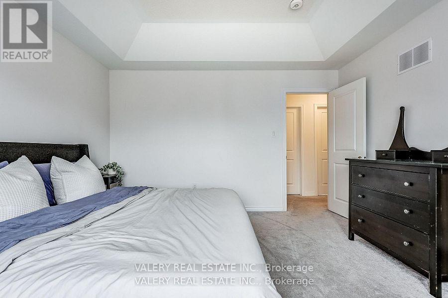 26 Sam Battaglia Crescent Property Photo 14