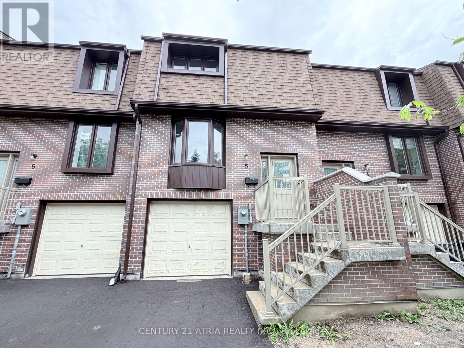 5 - 11 PLAISANCE ROAD Property Photo 1