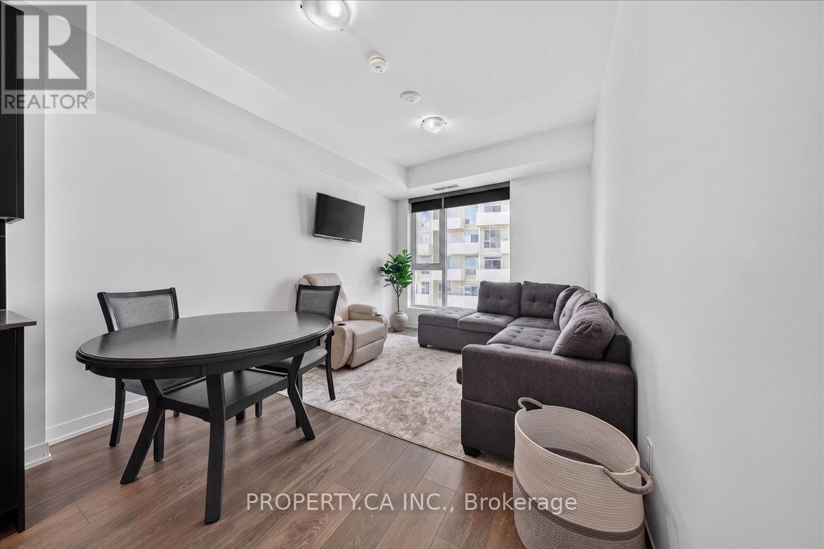 1902 - 474 Caldari Road Property Photo 5