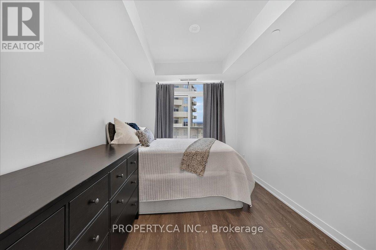 1902 - 474 Caldari Road Property Photo 7