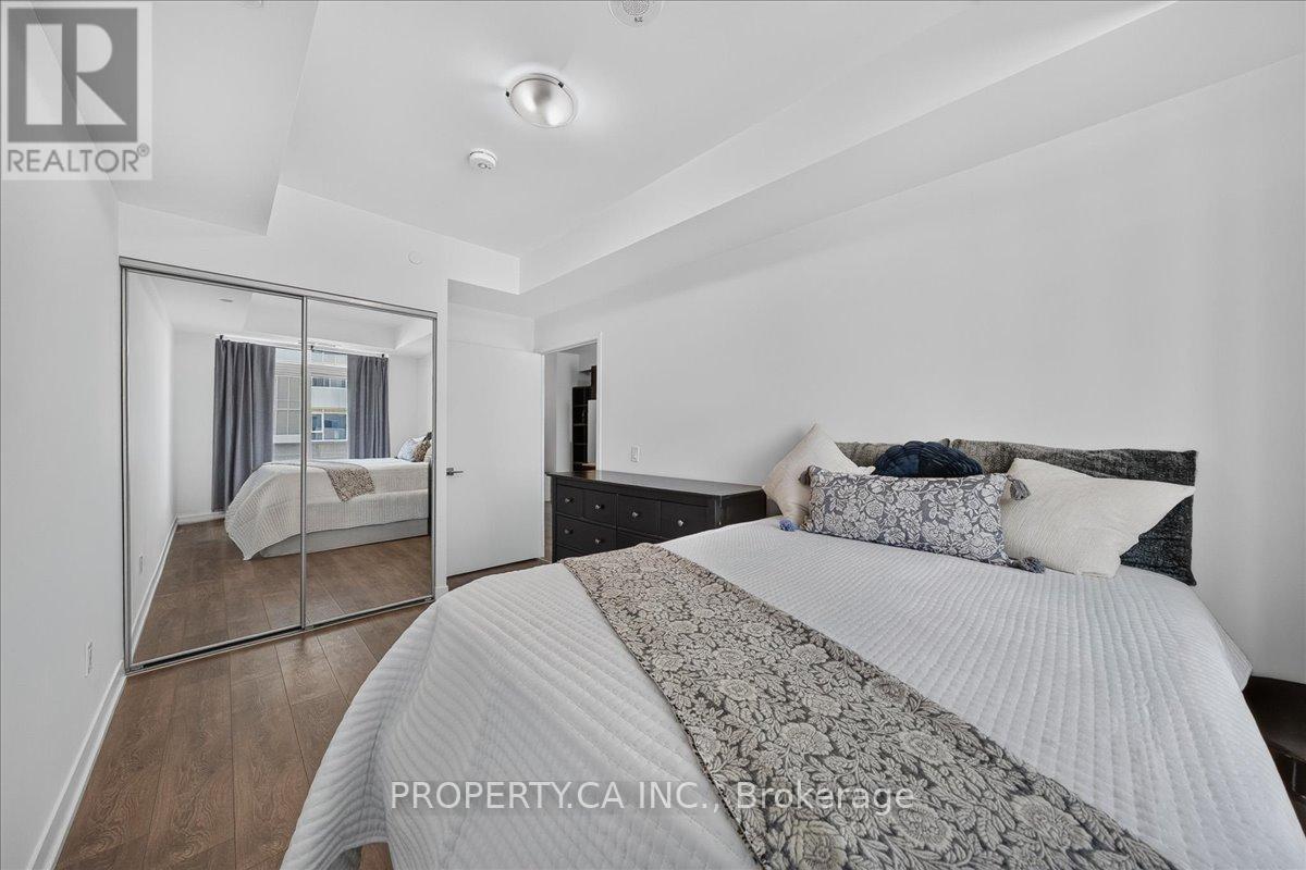 1902 - 474 Caldari Road Property Photo 9