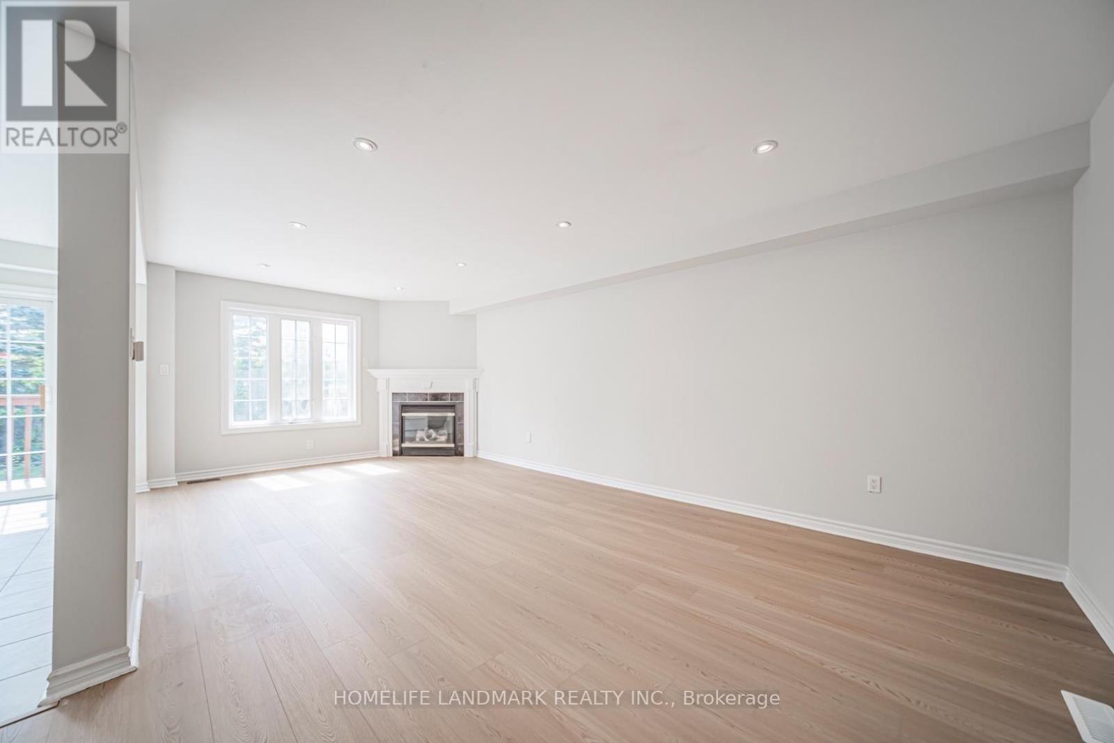 59 Bloomgate Crescent Property Photo 5