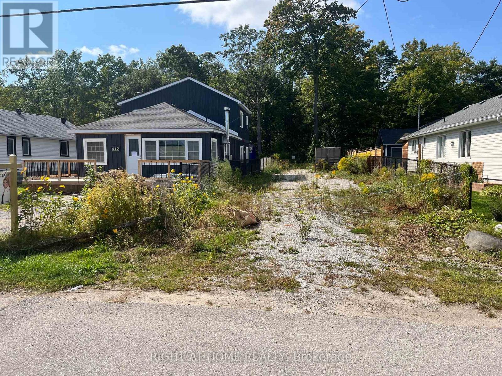 414 Limerick Street Property Photo 4