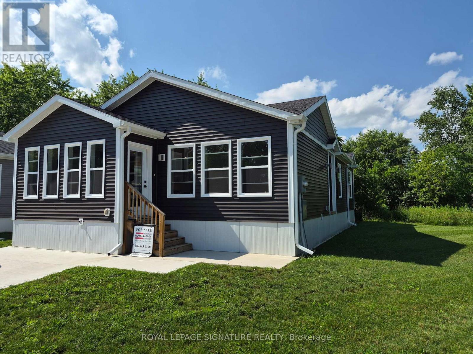 14 Briarwood Place Property Photo 2