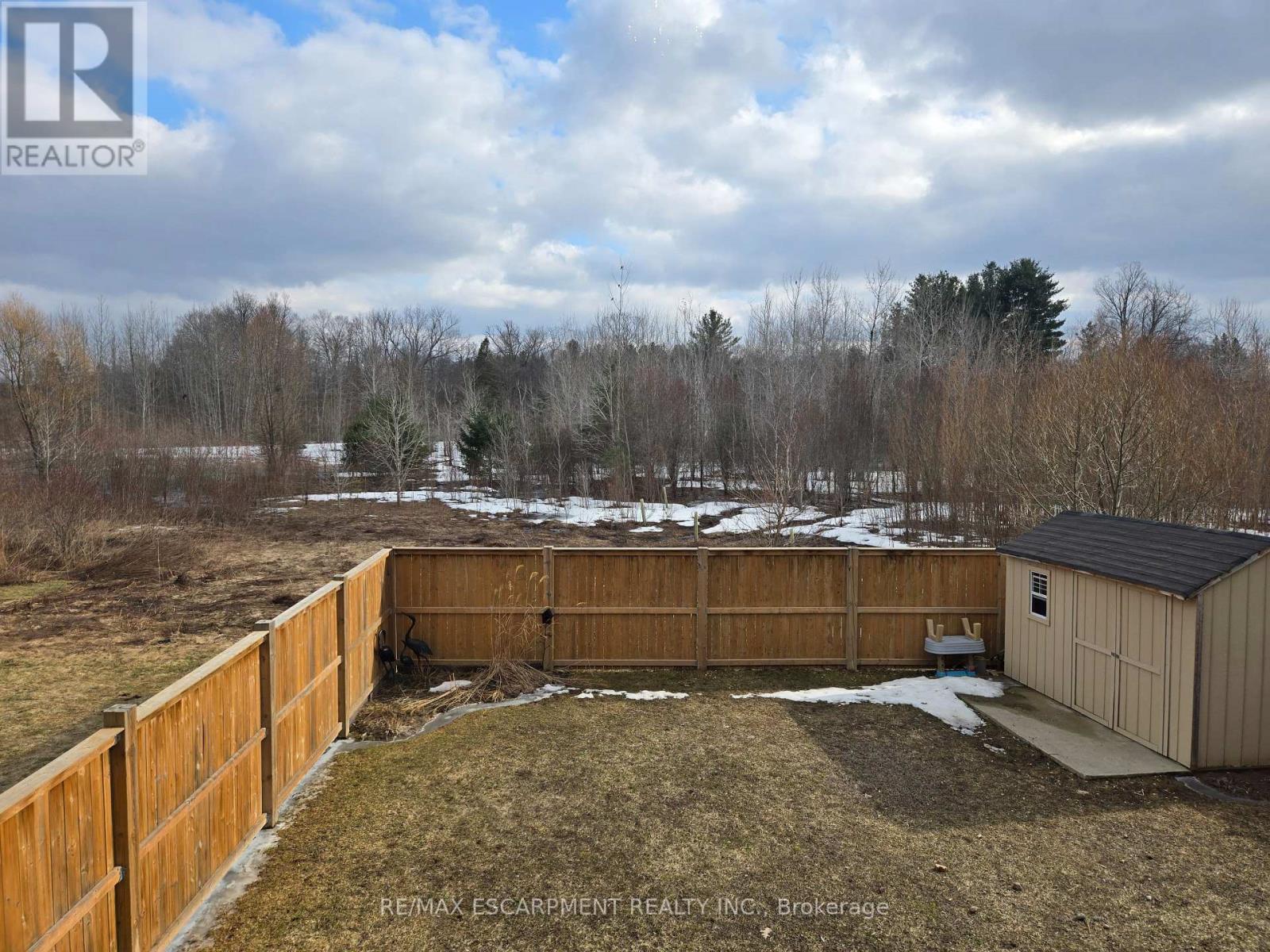 175 Gold Park Gate Property Photo 14