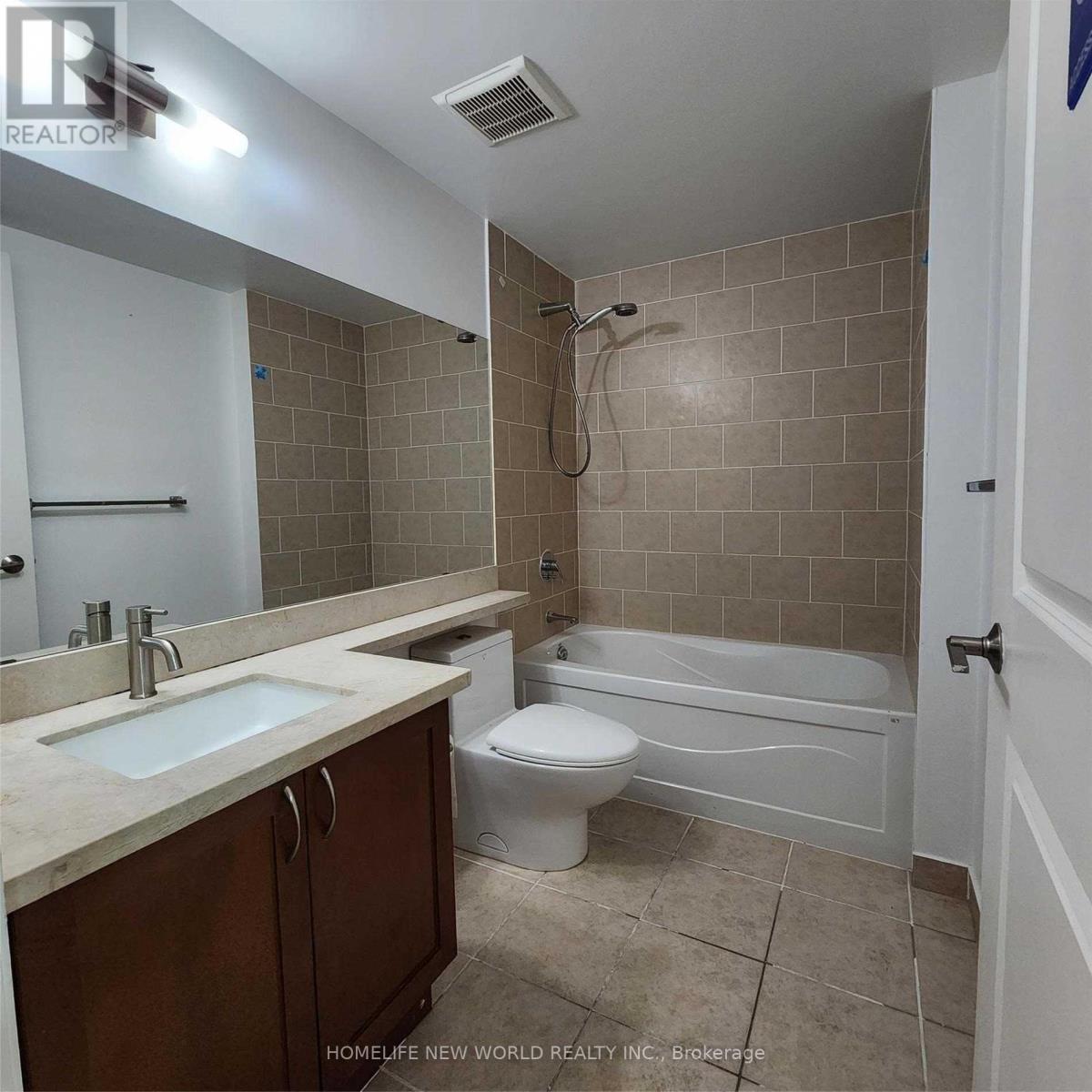 507 - 39 Upper Duke Crescent Property Photo 18
