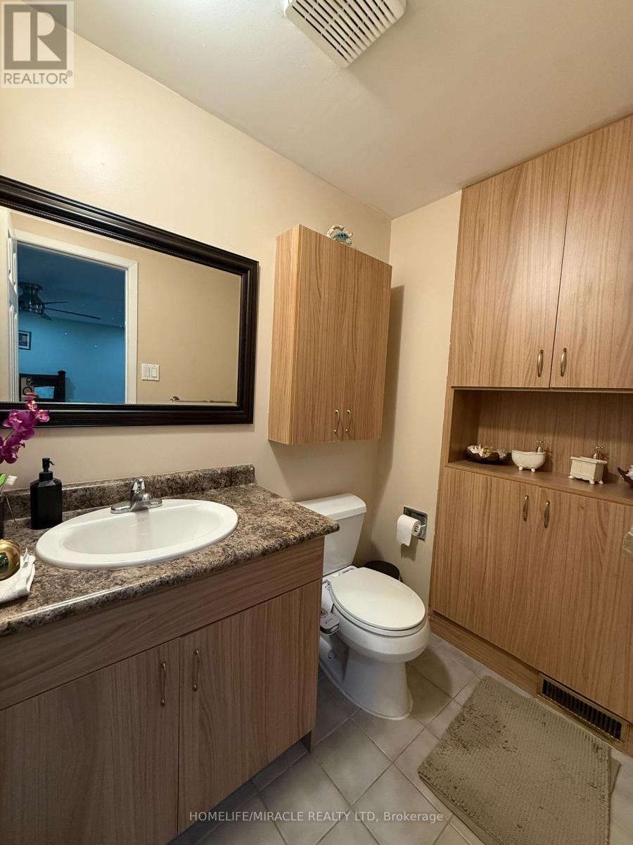 163 Mabley Crescent Property Photo 11