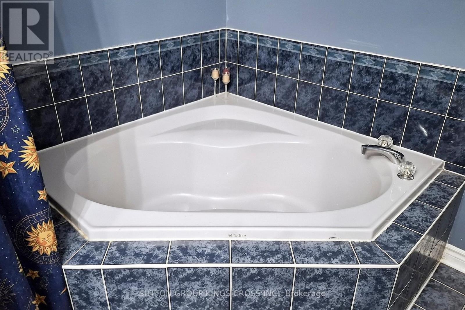 63 Mistleflower Court Property Photo 25