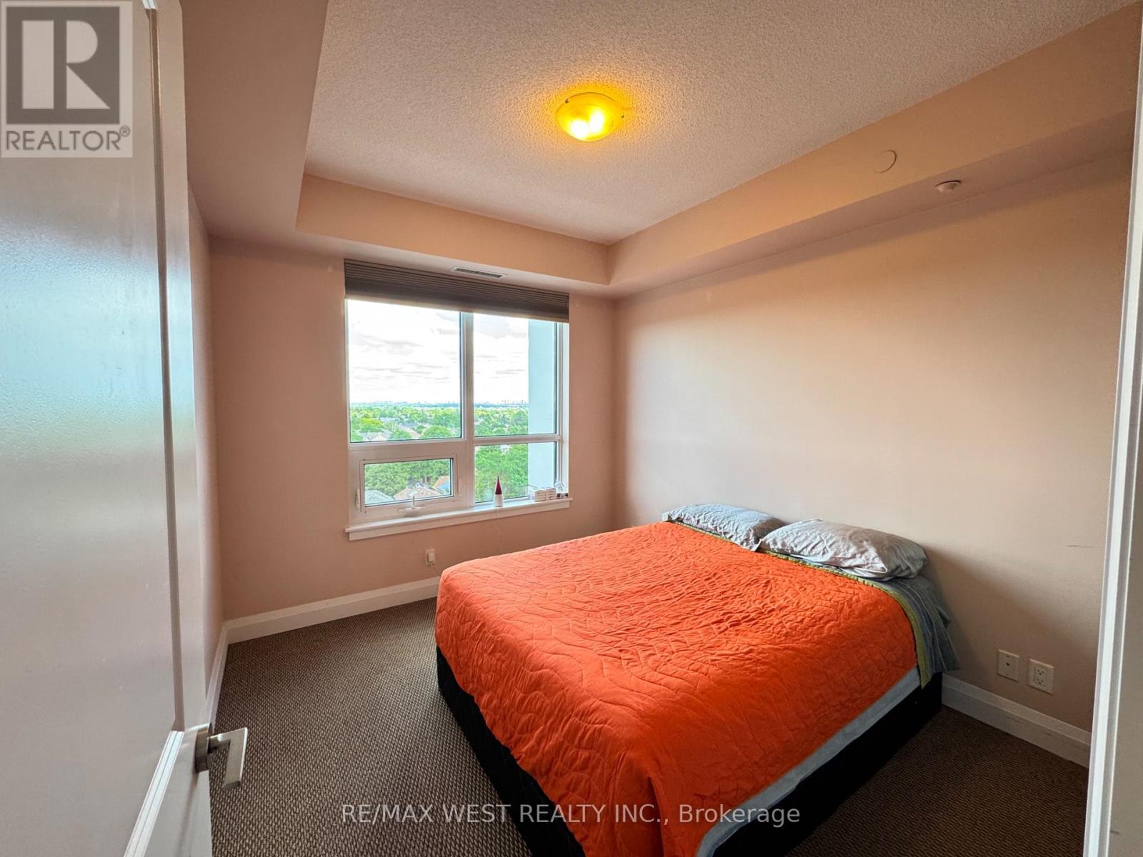 714 - 7900 Bathurst Street Property Photo 10