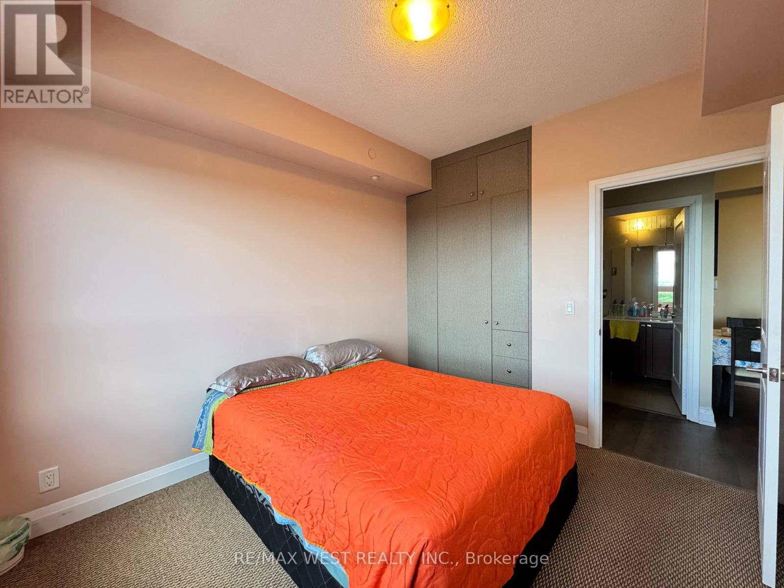 714 - 7900 Bathurst Street Property Photo 11