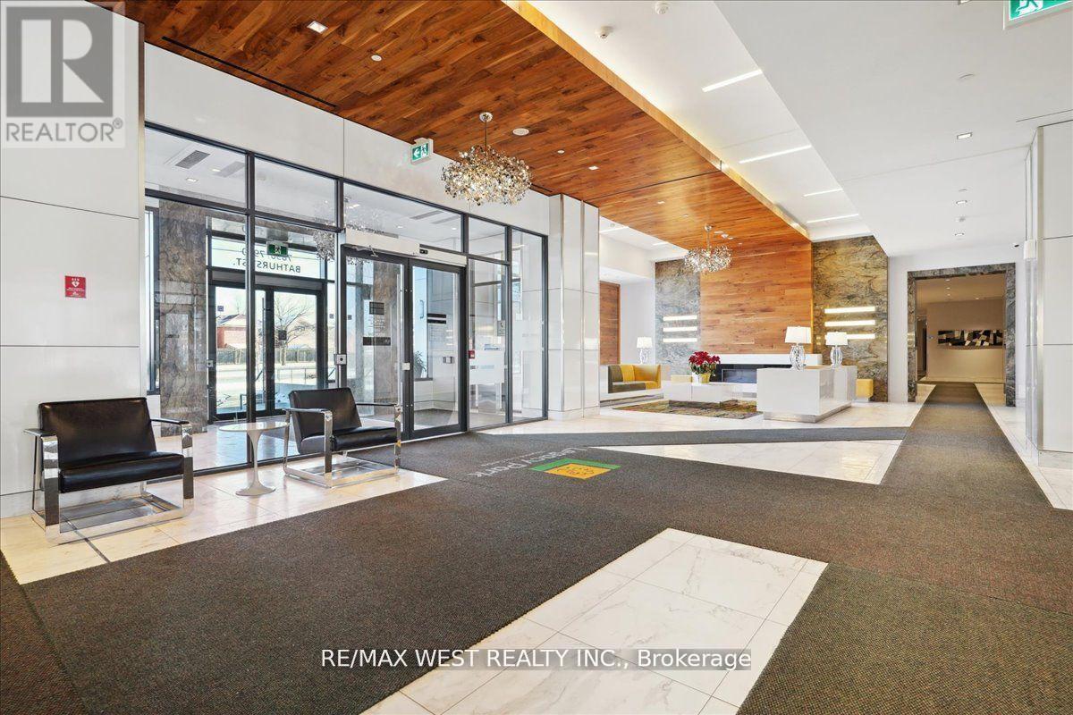 714 - 7900 Bathurst Street Property Photo 15