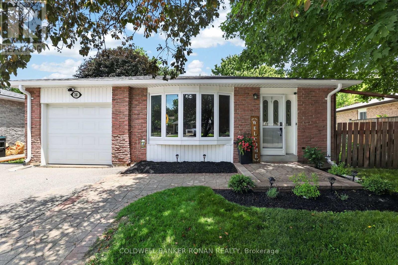 281 Tupper Boulevard Photo de la propriété 1
