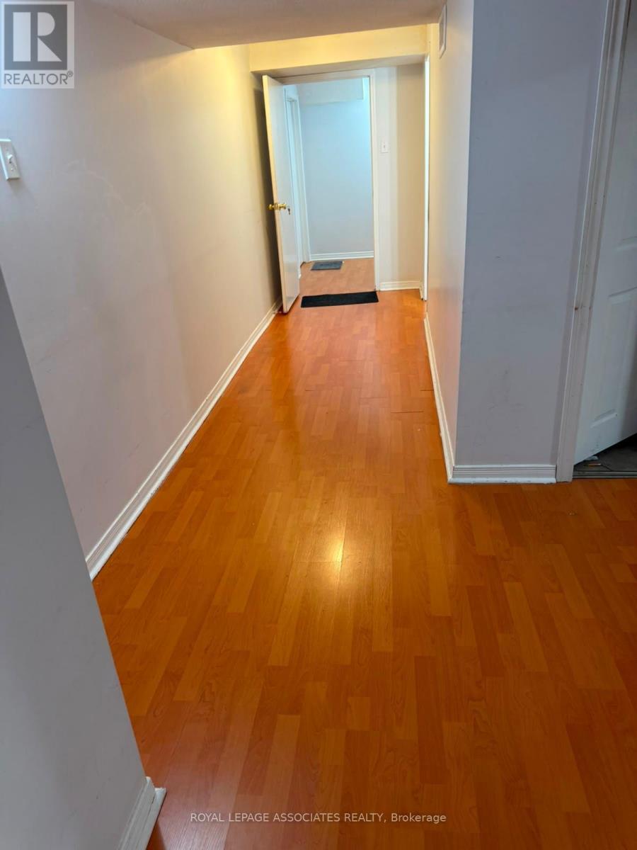 Bsmt - 435 Elson Street Property Photo 2