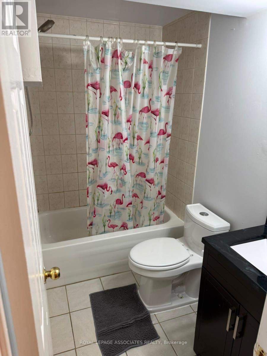 Bsmt - 435 Elson Street Property Photo 8