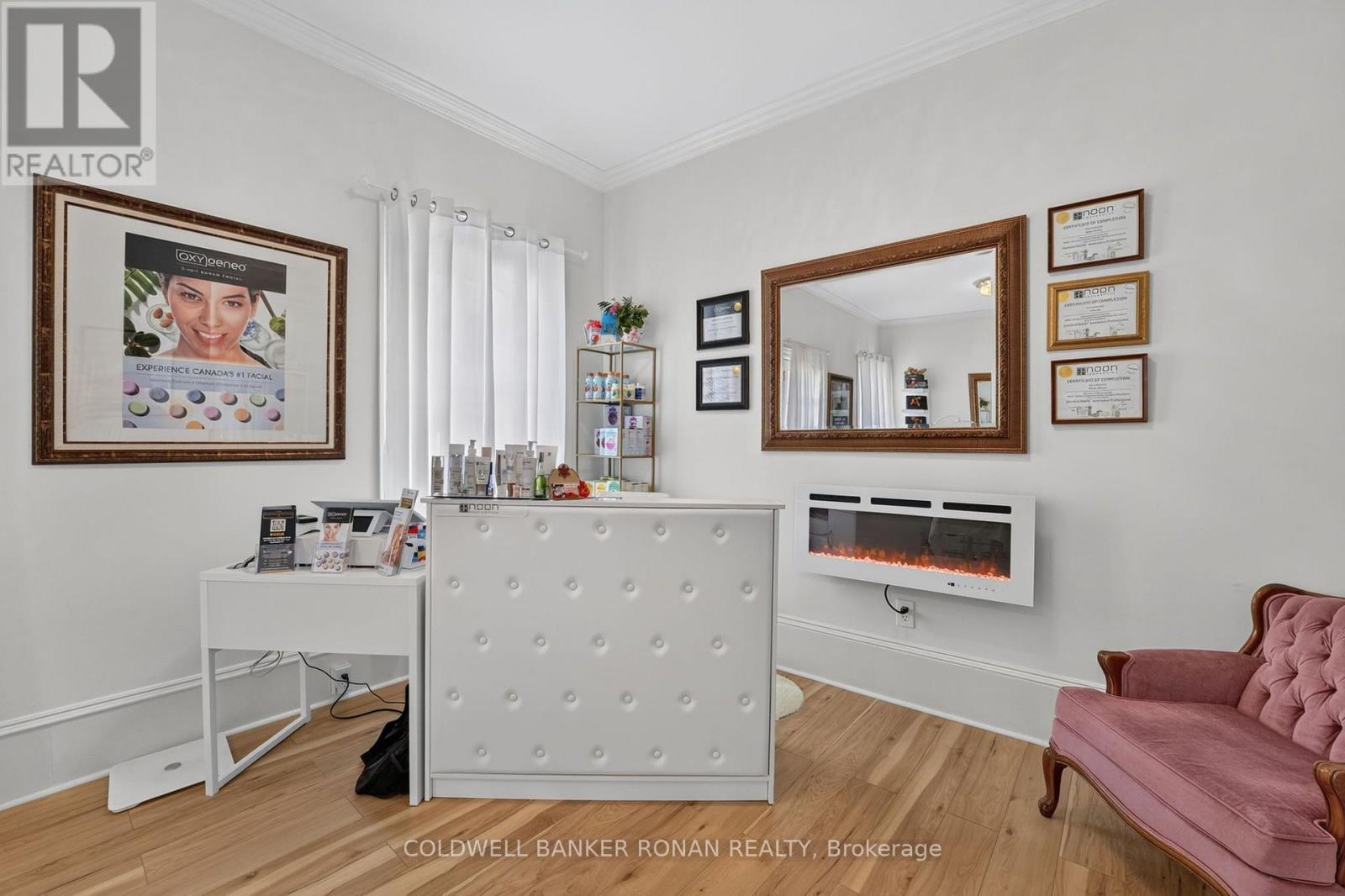 238 Barrie Street Property Photo 12