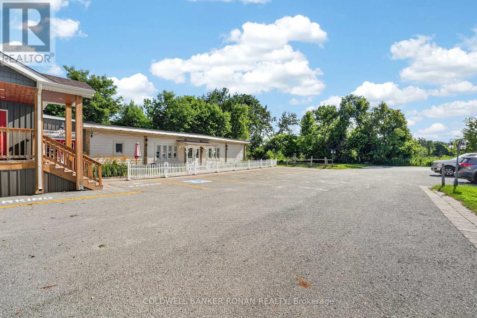 238 Barrie Street Property Photo 18