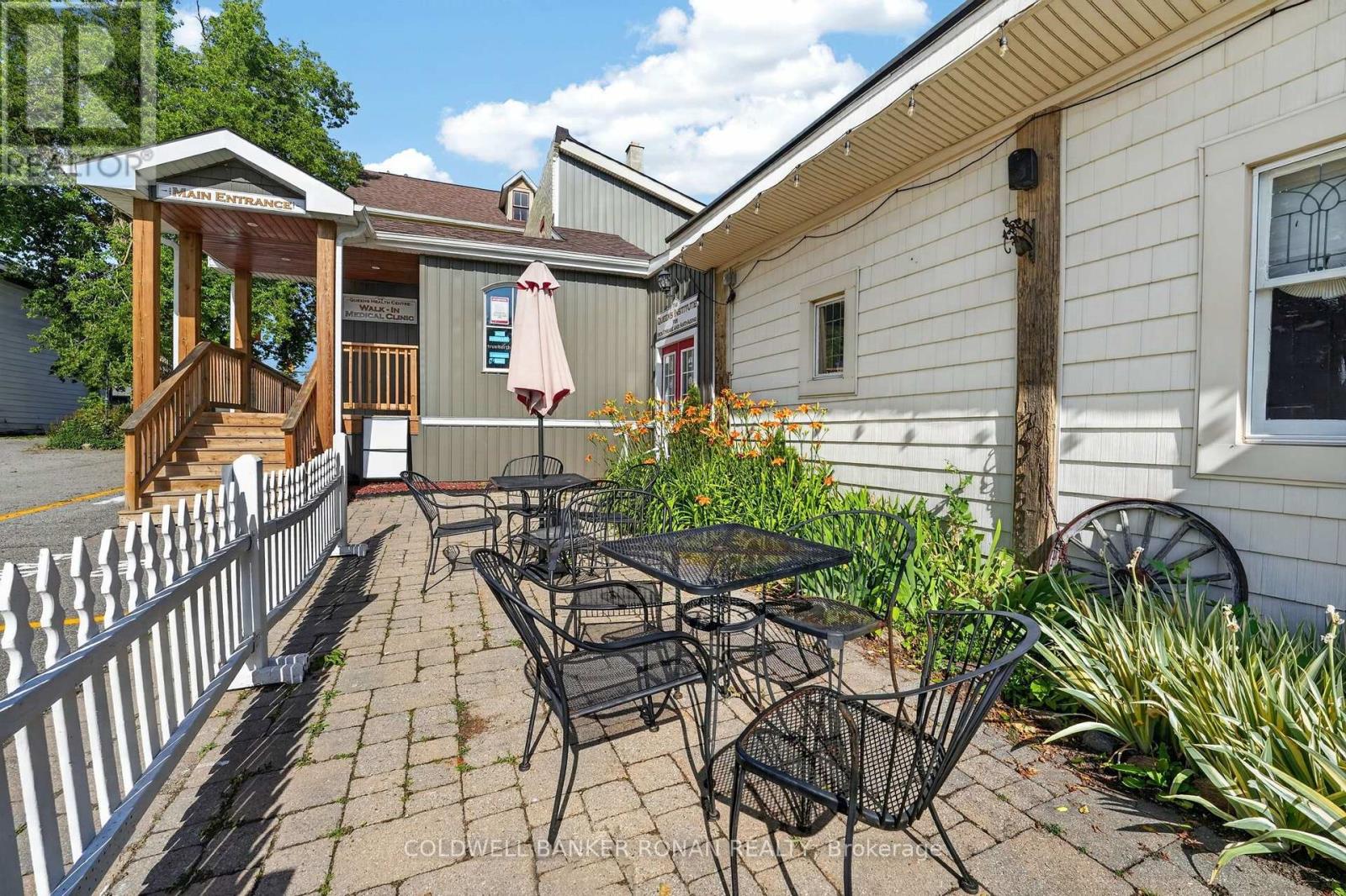 238 Barrie Street Property Photo 21