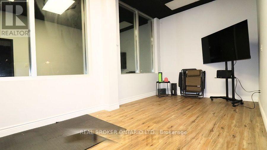 Unit 7 - Room 1 & 2 - 71 Innovation Drive Property Photo 5