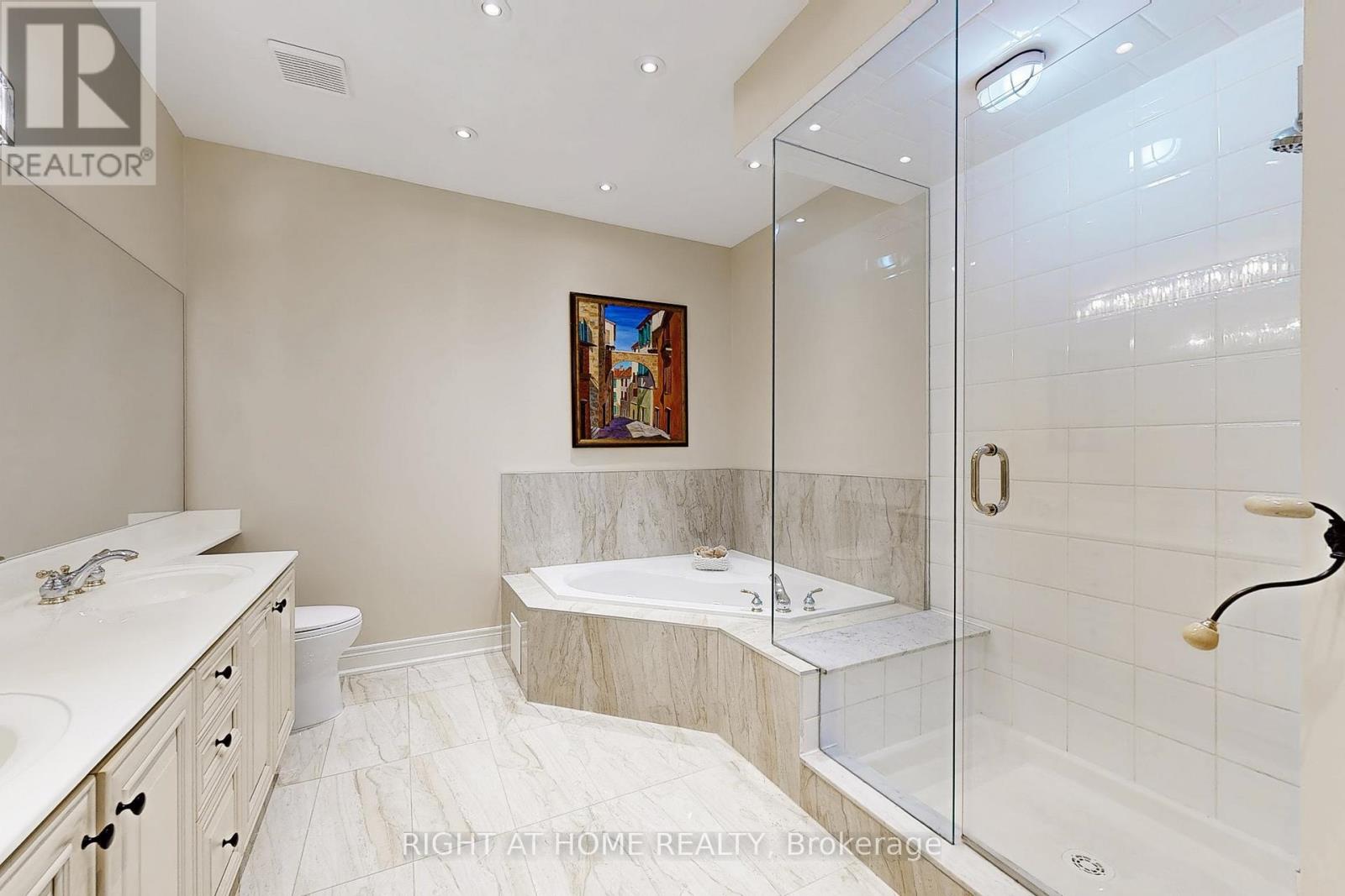 9 Arlington Way Property Photo 17