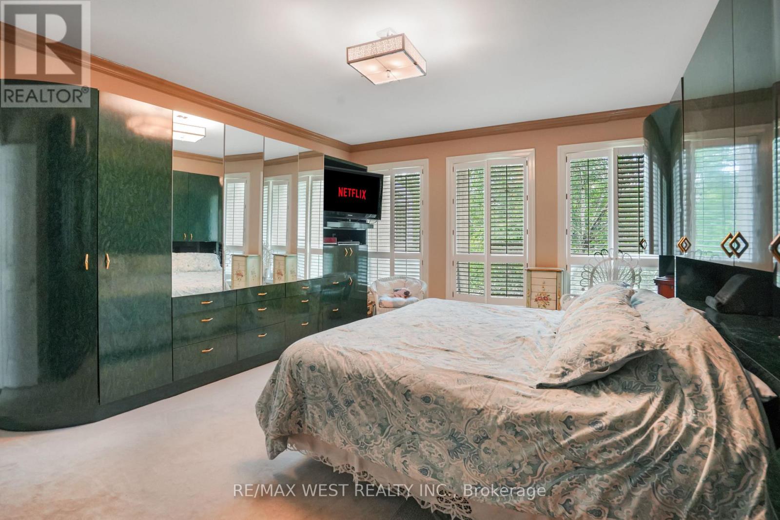 179 Ellis Avenue Property Photo 25