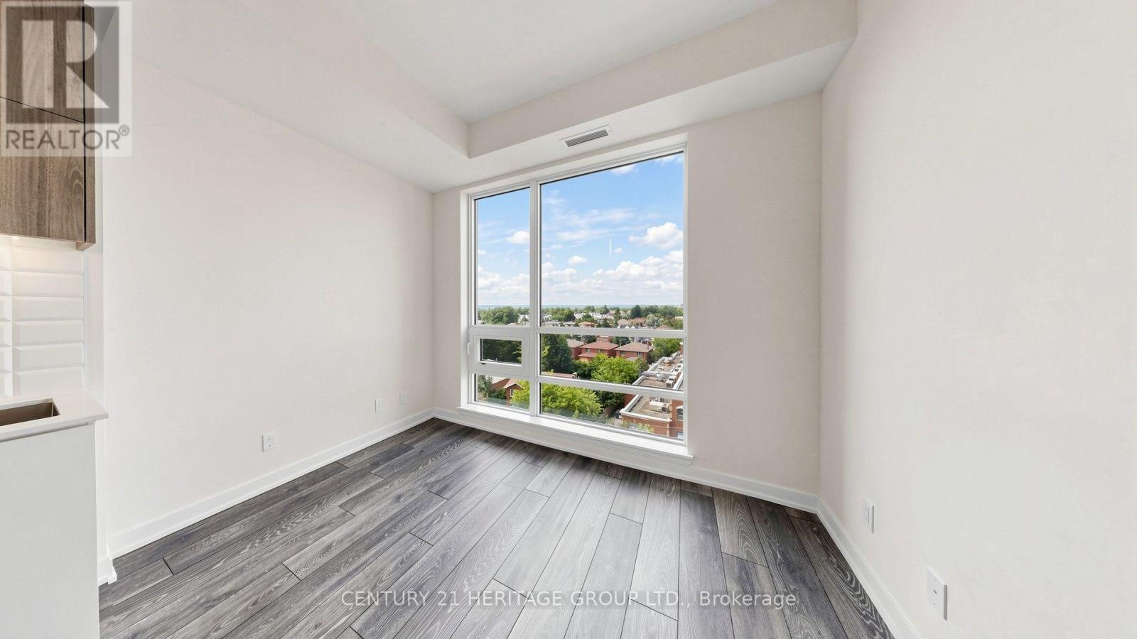 622 - 8888 Yonge Street Property Photo 7