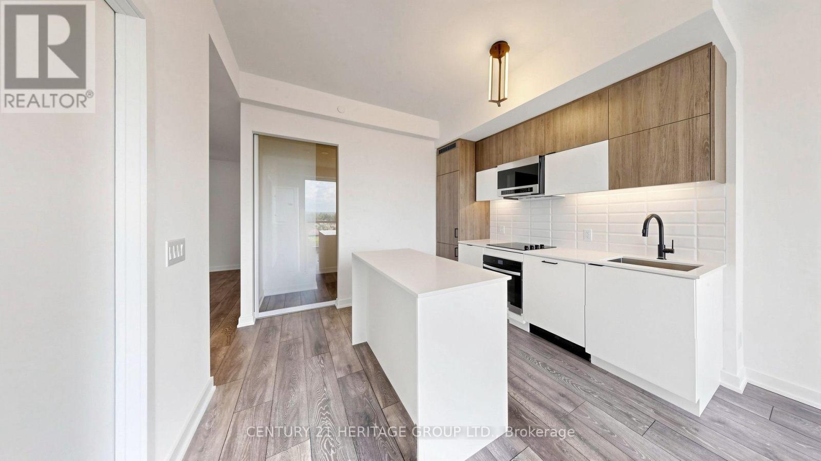 622 - 8888 Yonge Street Property Photo 9
